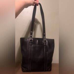 2004 Coach Hampton Black Tote Bag